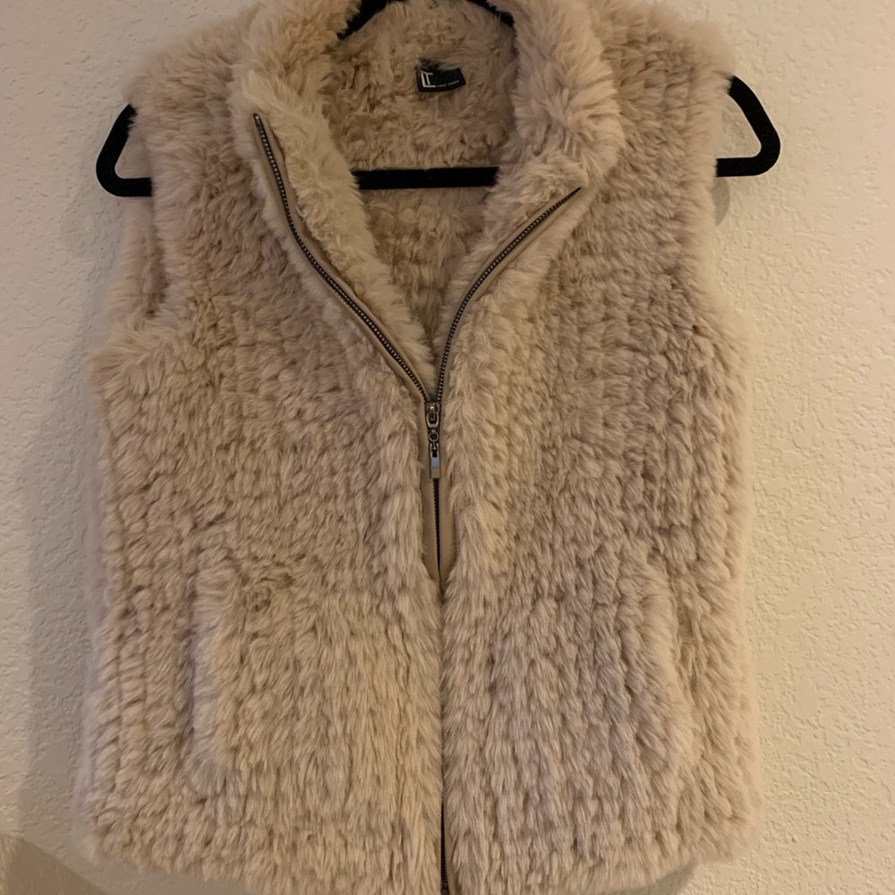 Love Token faux fur vest